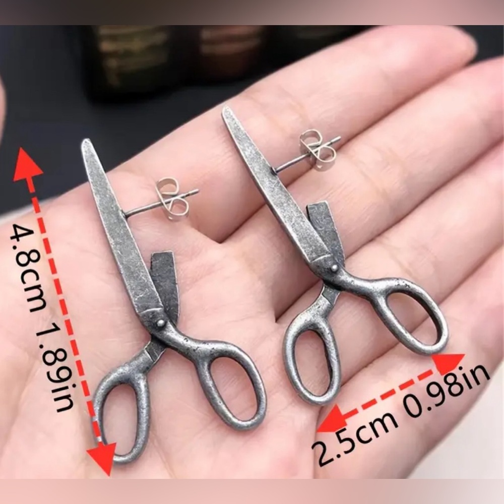 Faux Scissors Earrings +Free Gift